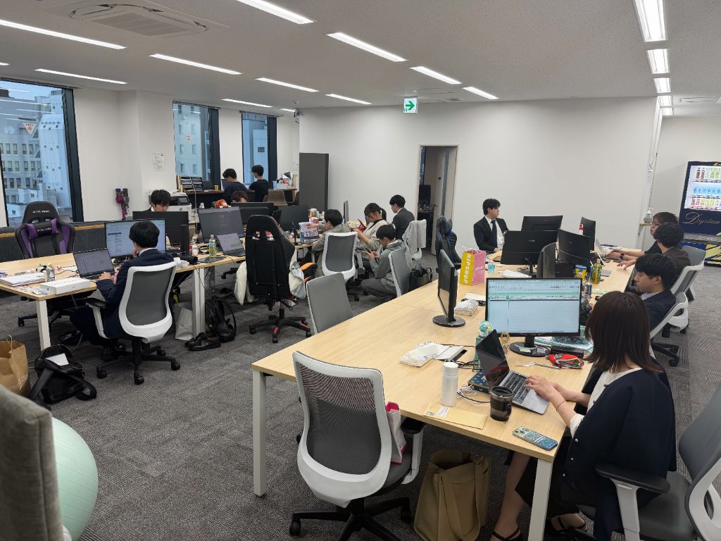 チームミーティングの様子